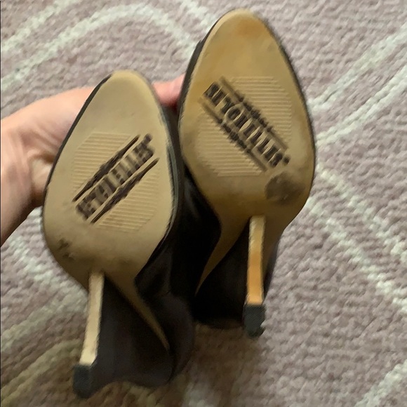 Seychelles skinny wedge heels in size 7. - Picture 6 of 6